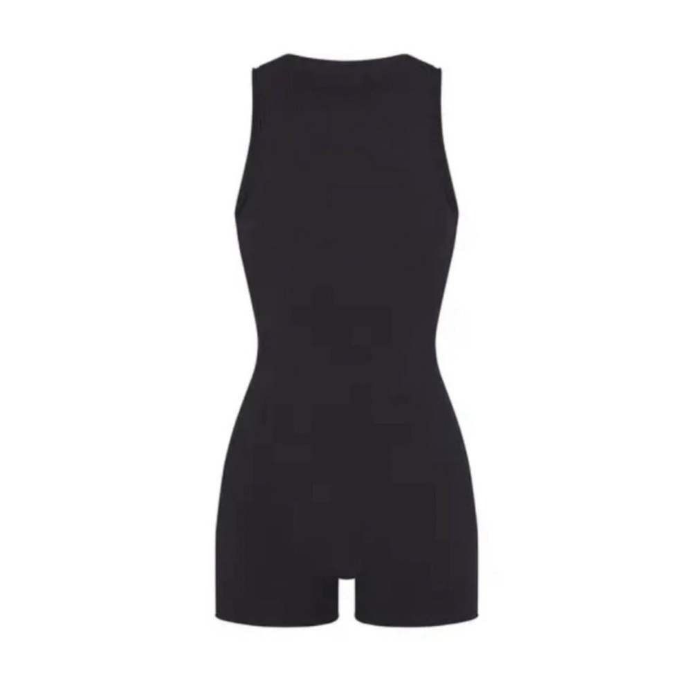 SKIMS RAW EDGE BLACK ROMPER OPEN BACK HIGH NECKSHORTS CATSUIT LARGE NWT RARE